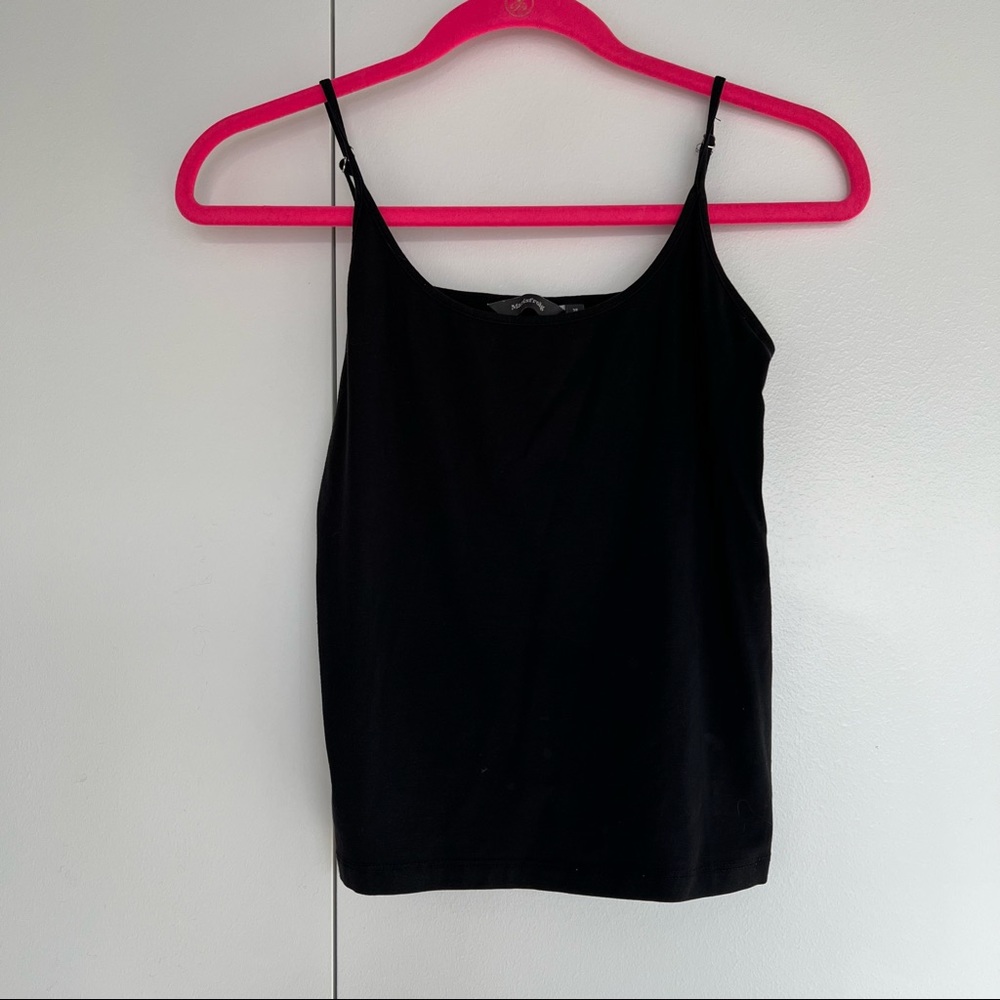 marisfrolg black tank